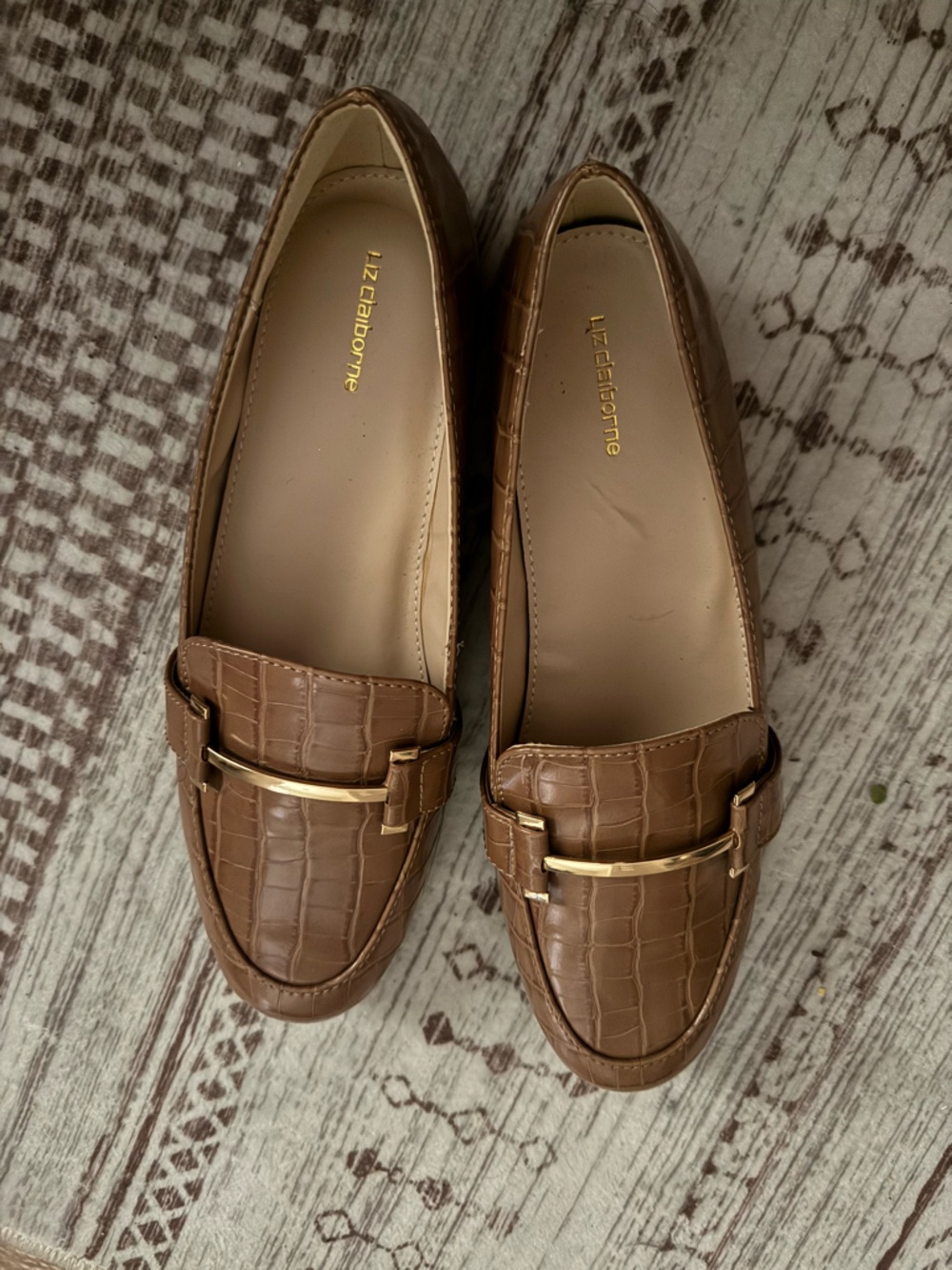 Liz Claiborne Tan Croc-Embossed Loafers with Gold Buckle
